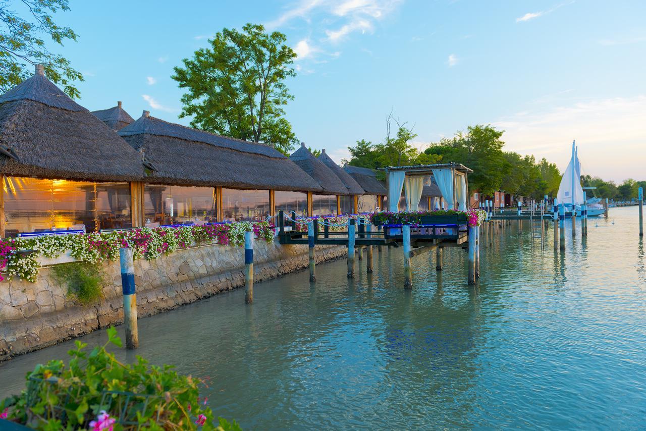 Vania Bibione Exterior photo